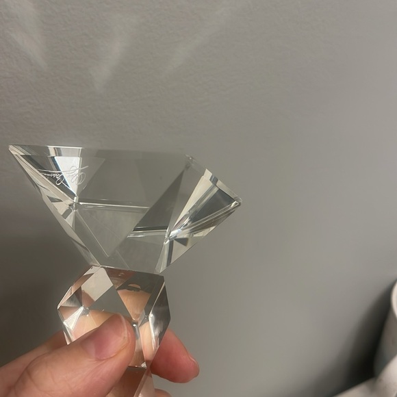 Signed “Oleg Cassini” Twisted Set of Crystal Candle Holders - Picture 8 of 9